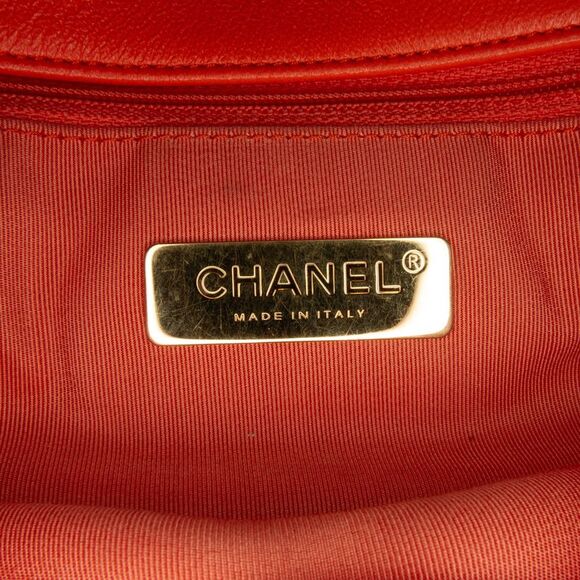 Chanel Large 19 Lambskin Flap - Picture 7 of 8